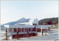 昭和50年～60年代 竣工時の附属図書館